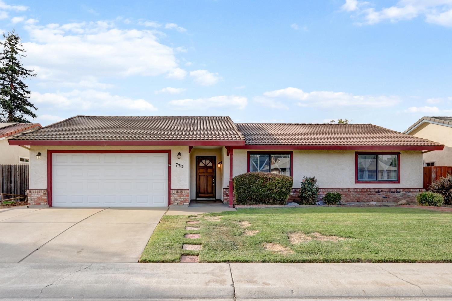 Property Photo:  733 Cimmaron Court  CA 95632 