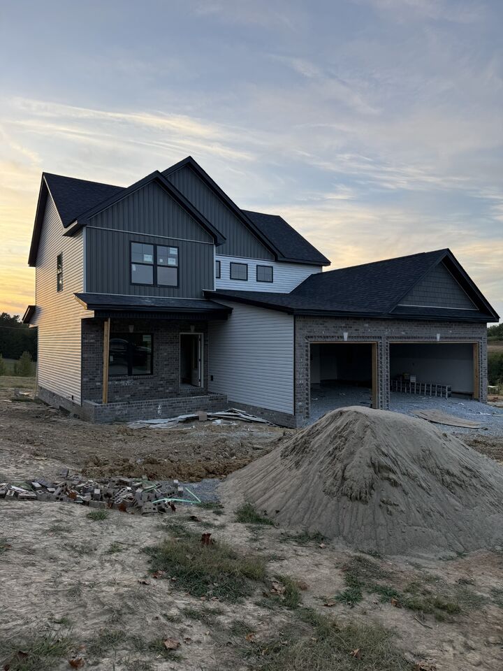 Property Photo: 3700 Old Highway 48 TN 37040