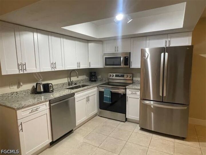 Property Photo:  335 Tarpon Drive A  FL 33904 