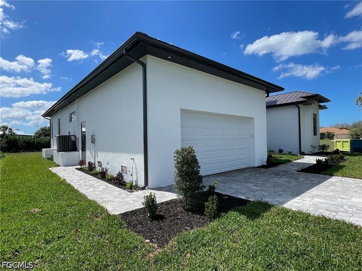 Property Photo: 24249 Peppercorn Road FL 33955