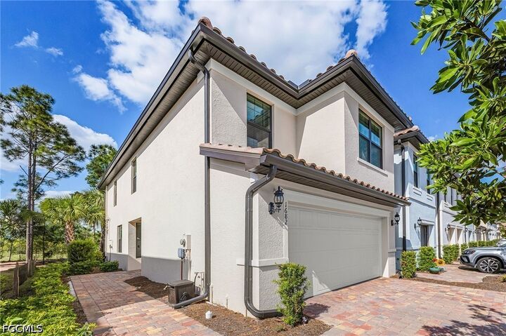 Property Photo: 1682 Lake Jessup Circle FL 33909
