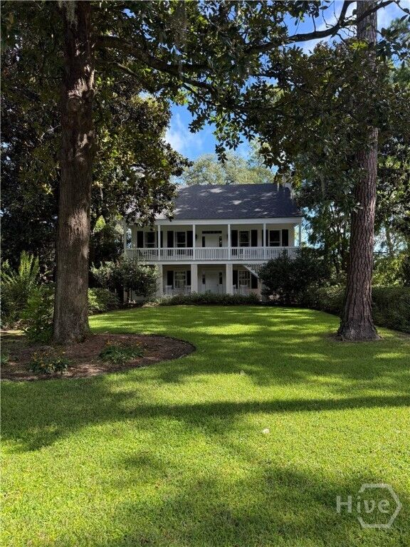 Property Photo:  117 Schooner Drive  GA 31410 