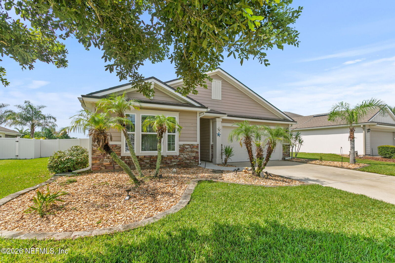 Property Photo: 84 Midway Park Drive FL 32084