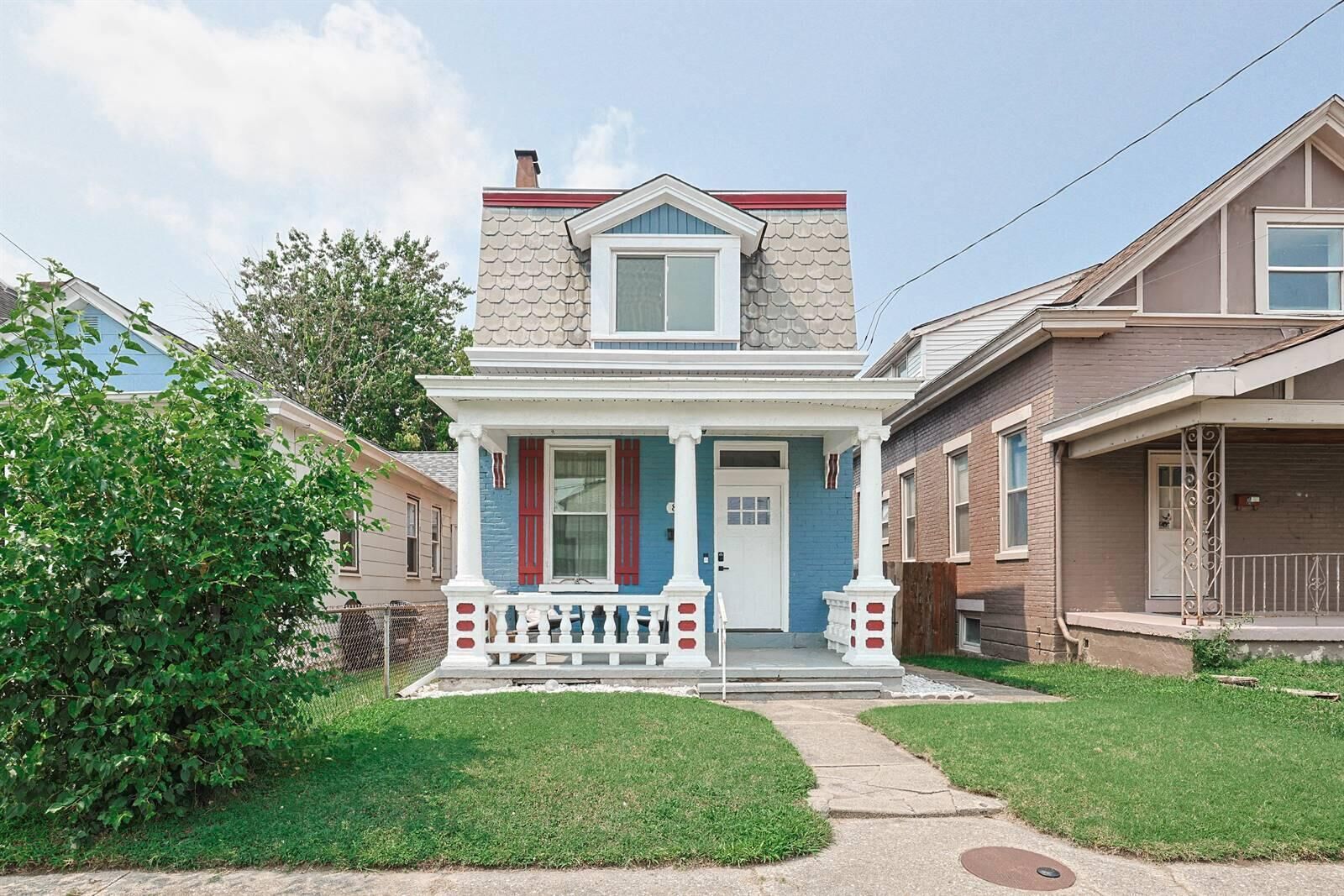 Property Photo:  824 Oak Street  KY 41016 
