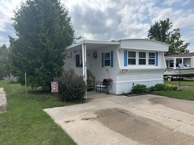 Property Photo: 8534 Park MI 49770