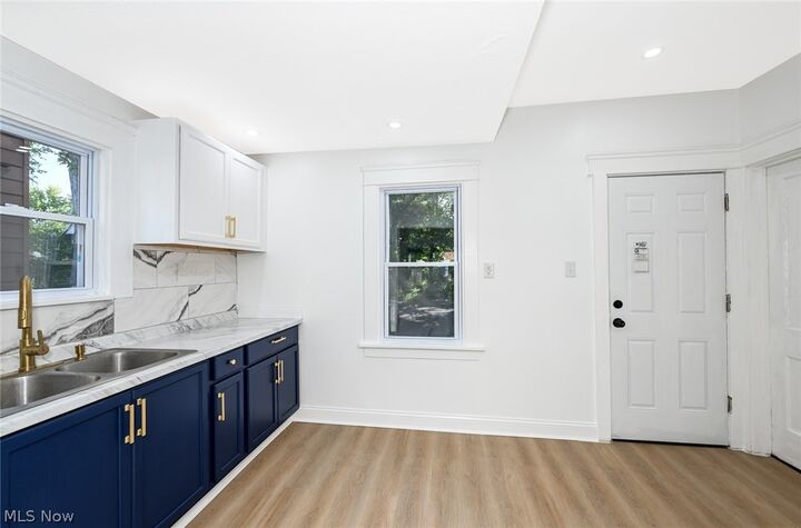 Property Photo: 4289 E 136th Street OH 44105