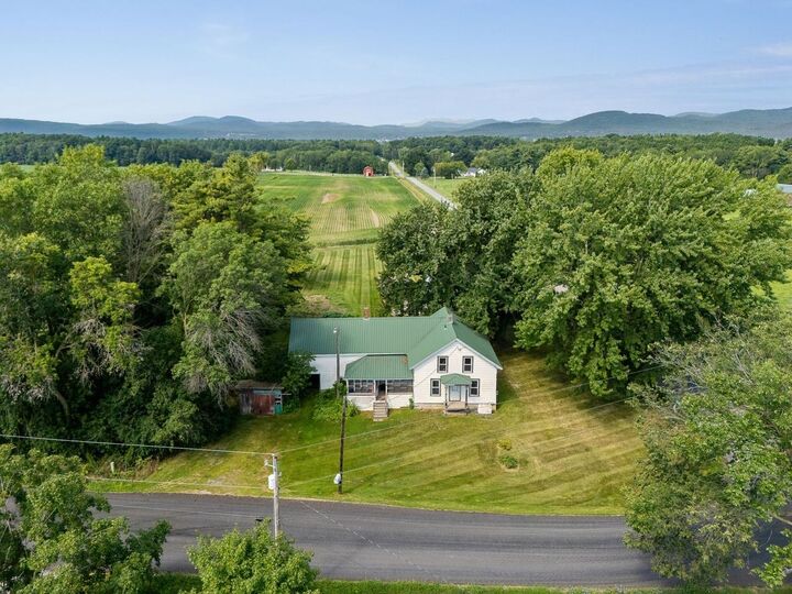Property Photo: 1114 Jersey Street South VT 05491