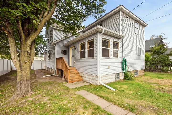 Property Photo:  618 N 8th Street  MN 56401 