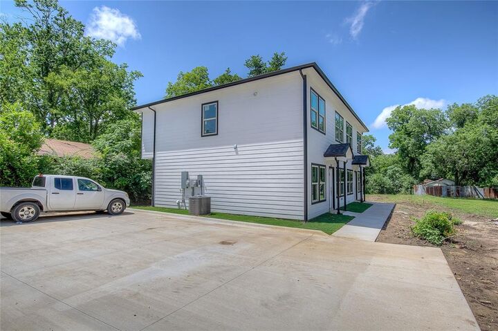 Property Photo:  312 Beckham Street  TX 75482 