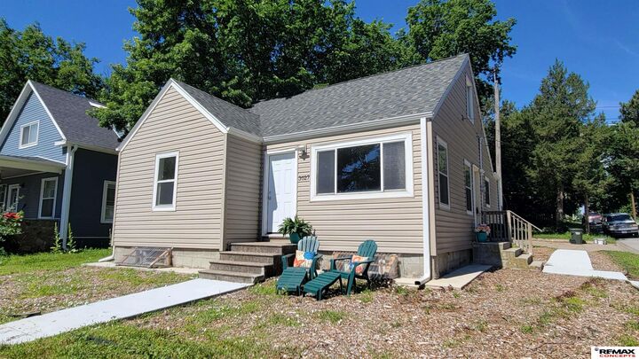 Property Photo: 3027 S 48th Street NE 68506
