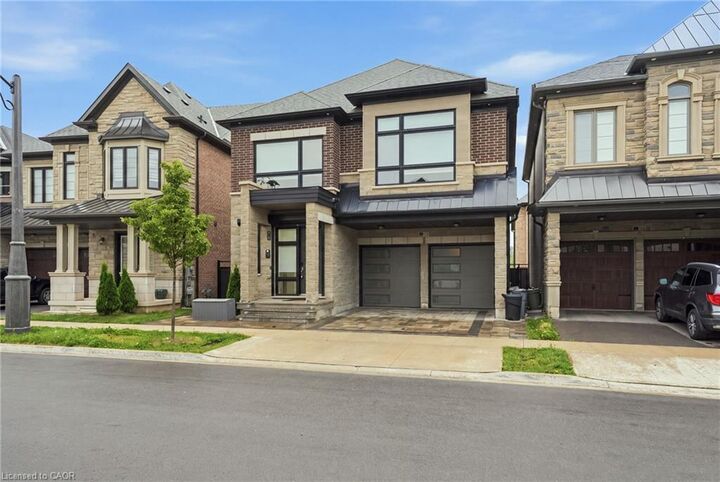 Property Photo:  1192 Stag Hollow  ON L6M 5M4 