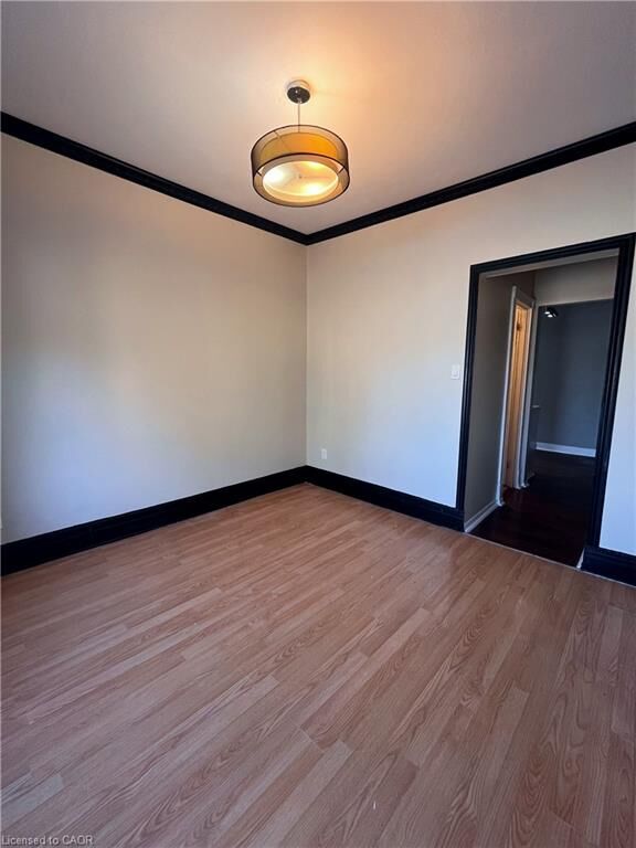 Property Photo:  169 Wentworth Street N 3  ON L8L 5V6 