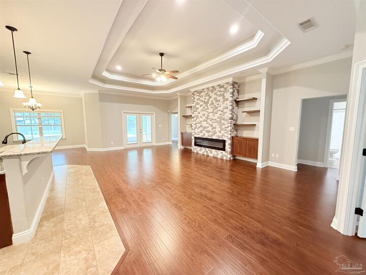 Property Photo:  7271 Bill-N-Ira Trl  FL 32566 