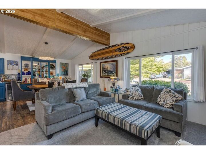 Property Photo:  1602 NE Riverside Dr 37  OR 97128 