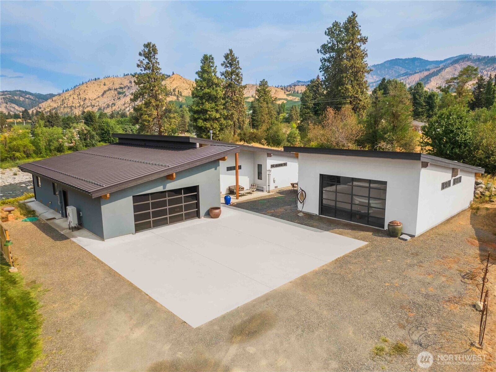 Property Photo: 34 Steelhead Lane WA 98821