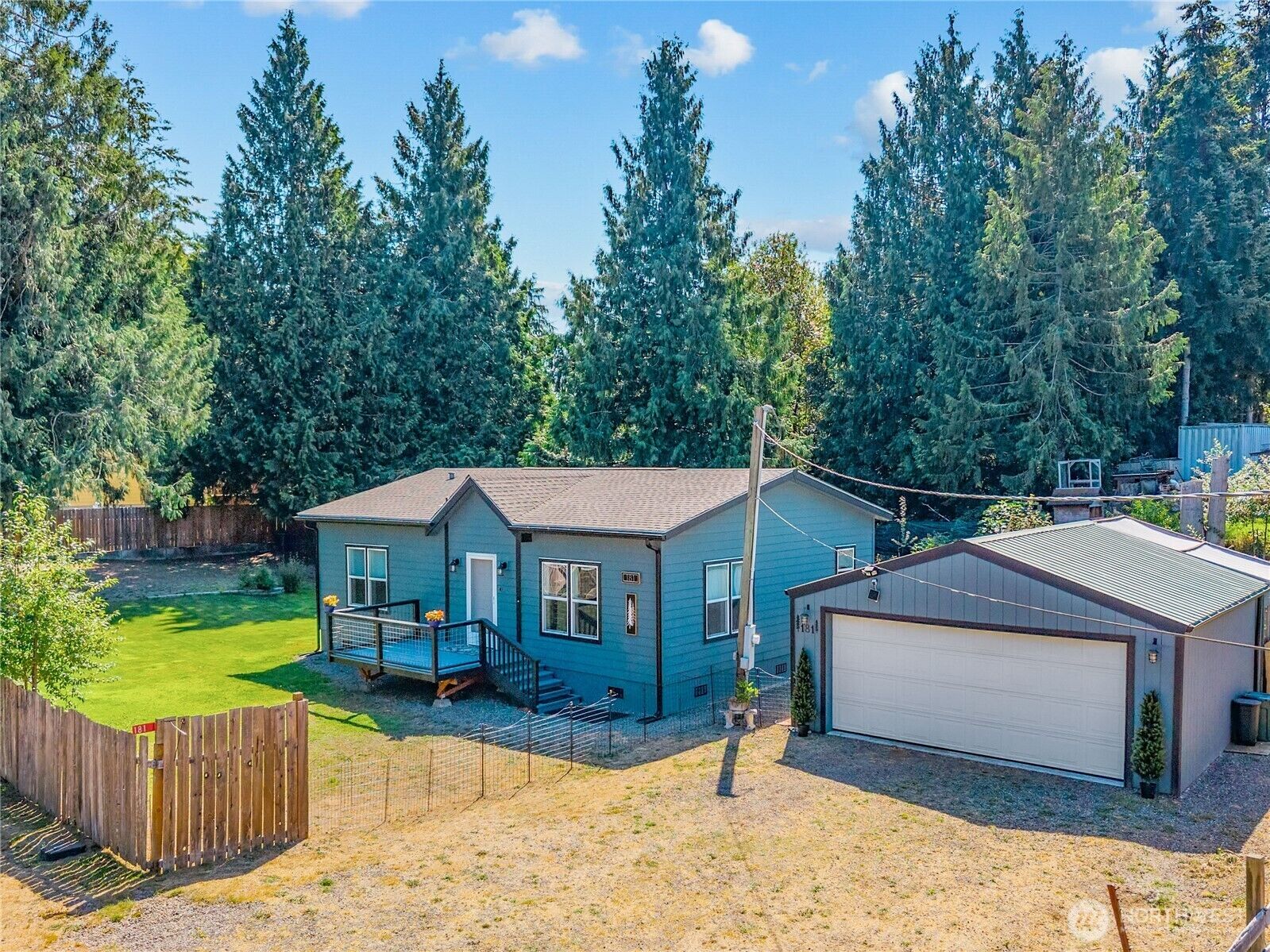Property Photo:  181 W Maude Street  WA 98339 