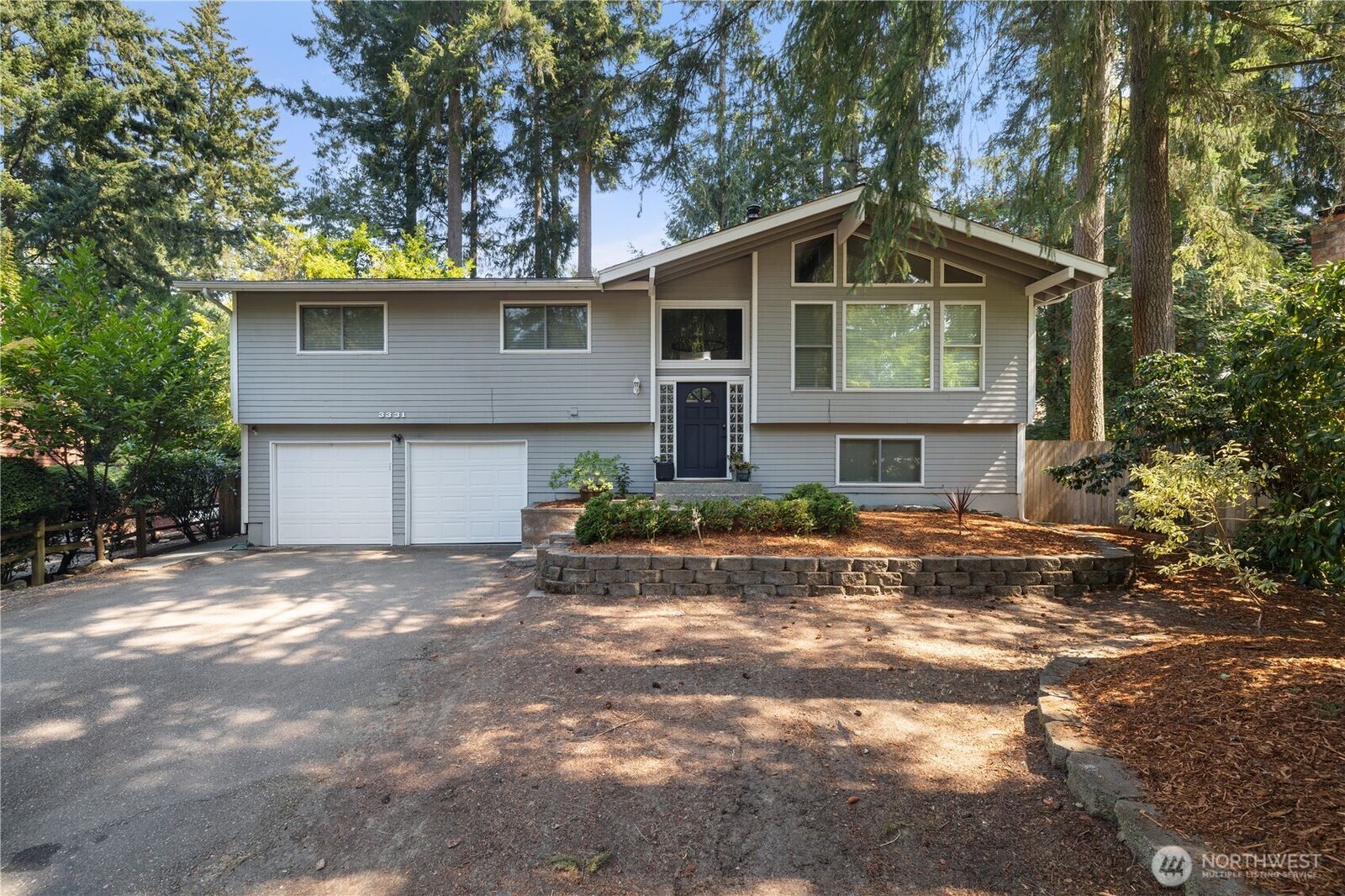 Property Photo:  3331 SE Summer Place  WA 98366 