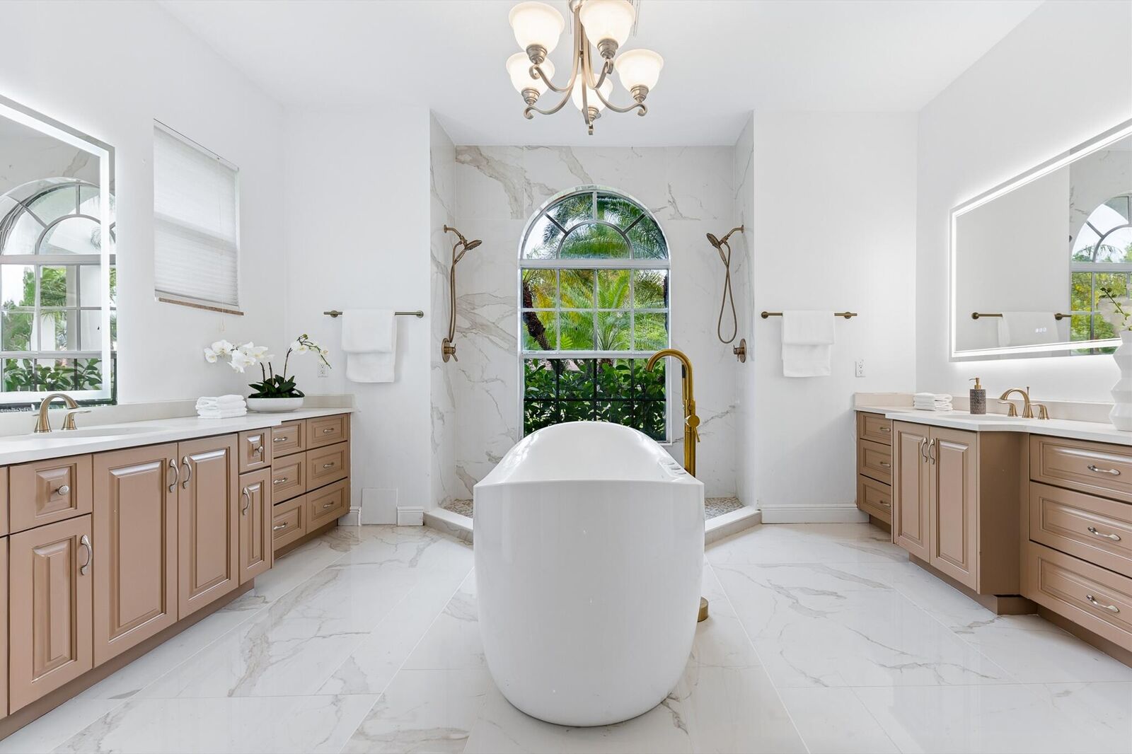 Property Photo: 8717 Estate Drive FL 33411