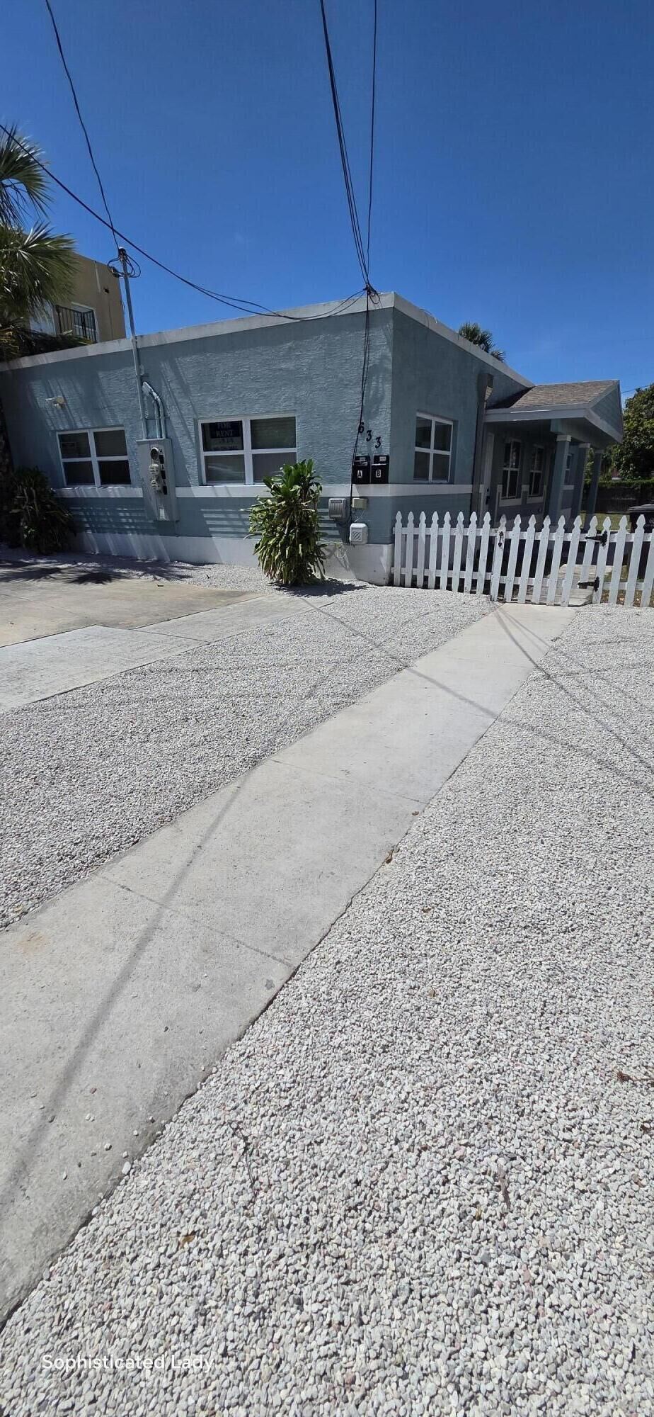 Property Photo:  633 11th Street  FL 33401 
