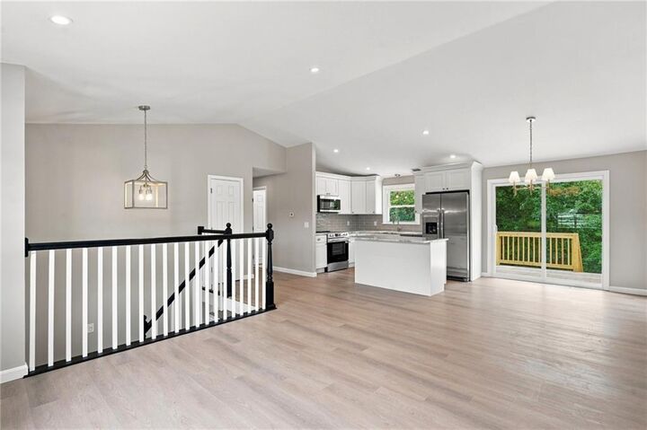 Property Photo:  30 Verdant Drive  RI 02920 