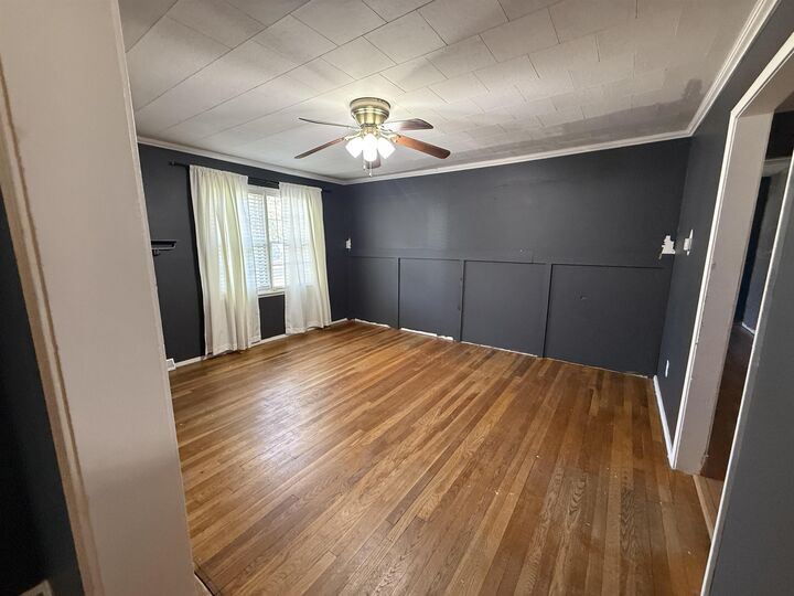 Property Photo: 712 N 8th KS 67005