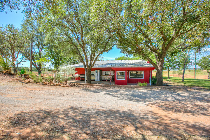 Property Photo: 836 Lake Dam Road TX 79506