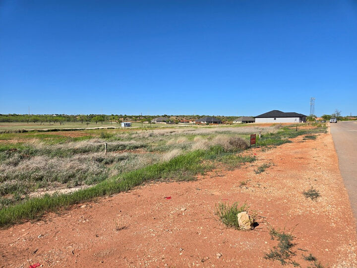 Property Photo:  2285 Hillside Drive  TX 76904 
