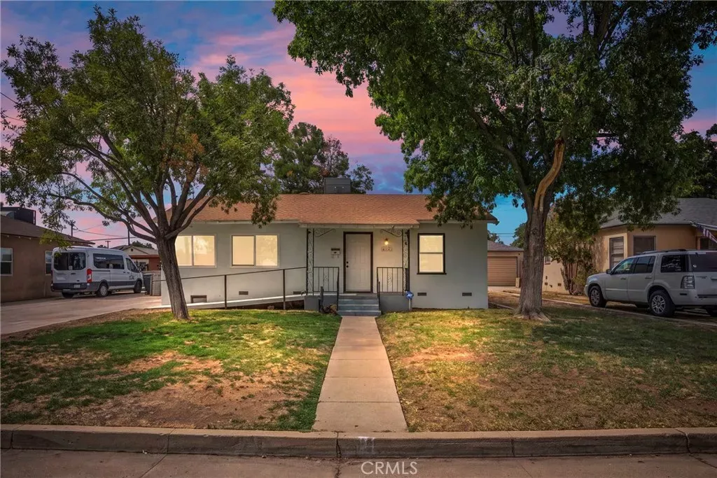 Property Photo: 610 Arvin CA 93308