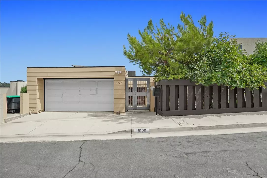 Property Photo: 1020 De La Fuente Street CA 91754