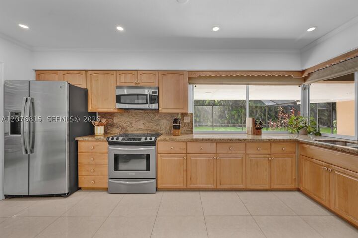 Property Photo:  11805 SW 62nd Ave  FL 33156 