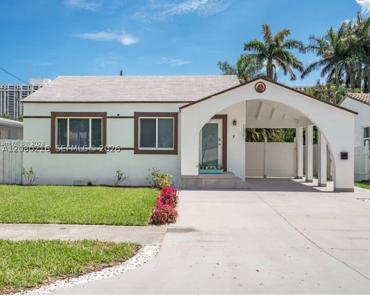 Property Photo: 1526 NE 110th St A FL 33161