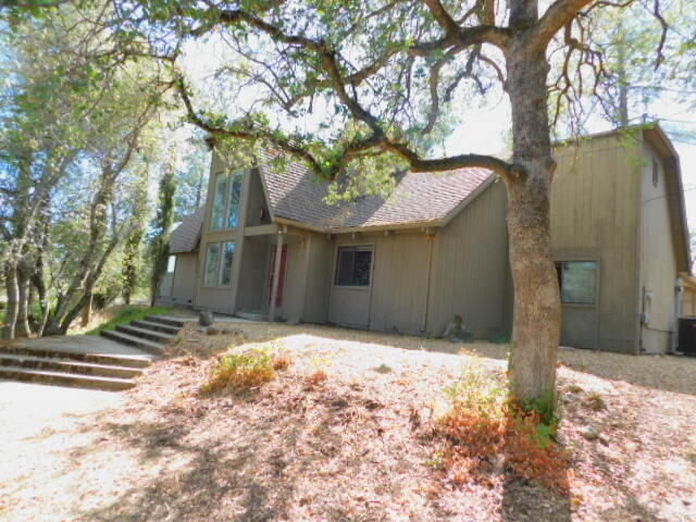 Property Photo:  17903 Ranchera Road  CA 96019 