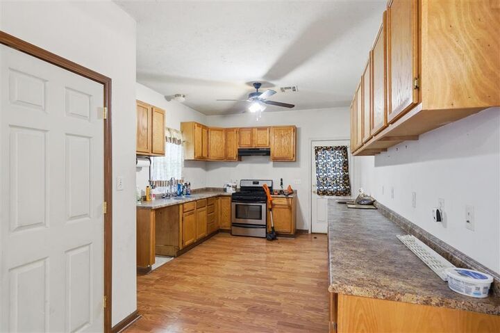 Property Photo: 3518 U.s. 90 Highway LA 70663