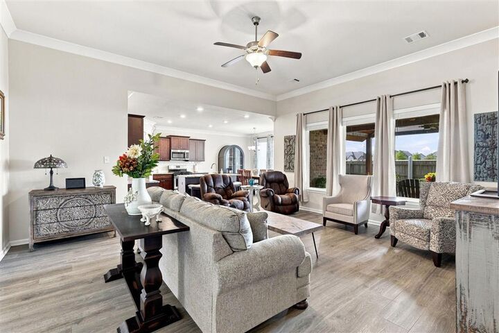 Property Photo: 3234 Lake Crest Drive LA 70607