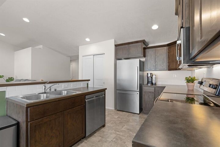 Property Photo: 4505 N McCabe Ln WA 99216