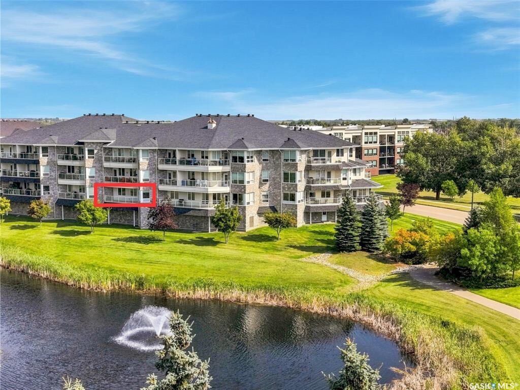 Property Photo:  401 Cartwright Street 207  SK S7T 0B3 