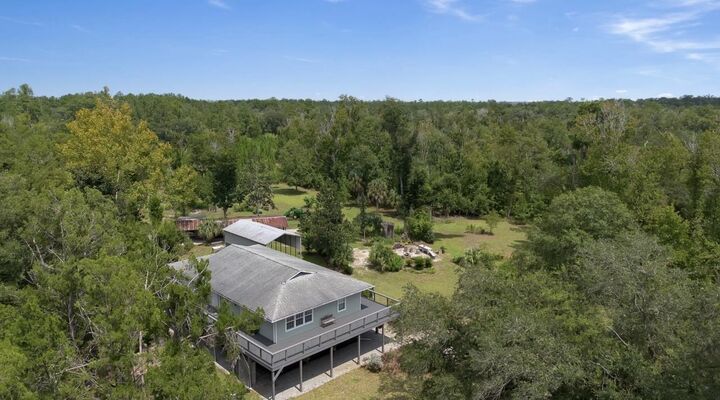 Property Photo:  8610 S US Highway 19  FL 32348 