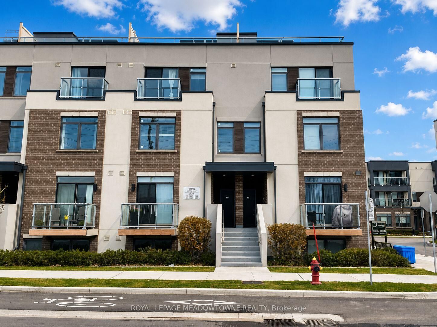 Property Photo:  3058 Sixth Line 308  ON L6M 1P8 