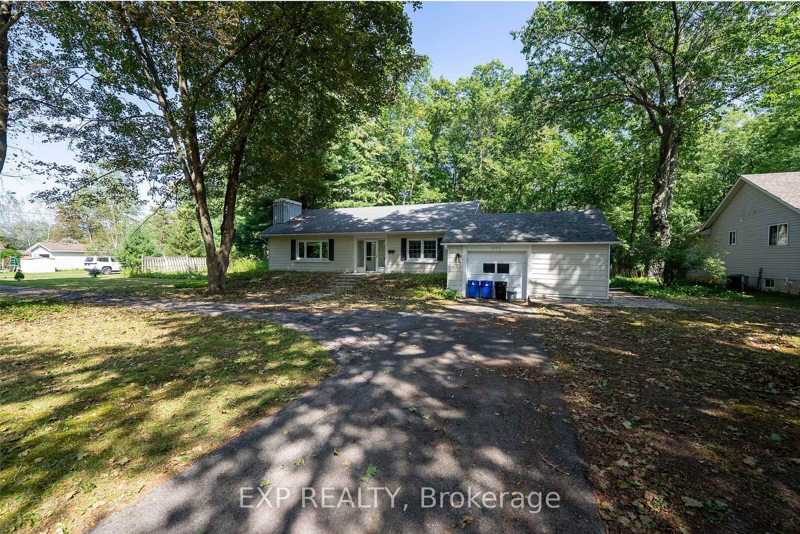 Property Photo:  564 Prospect Point Road N  ON L0S 1N0 