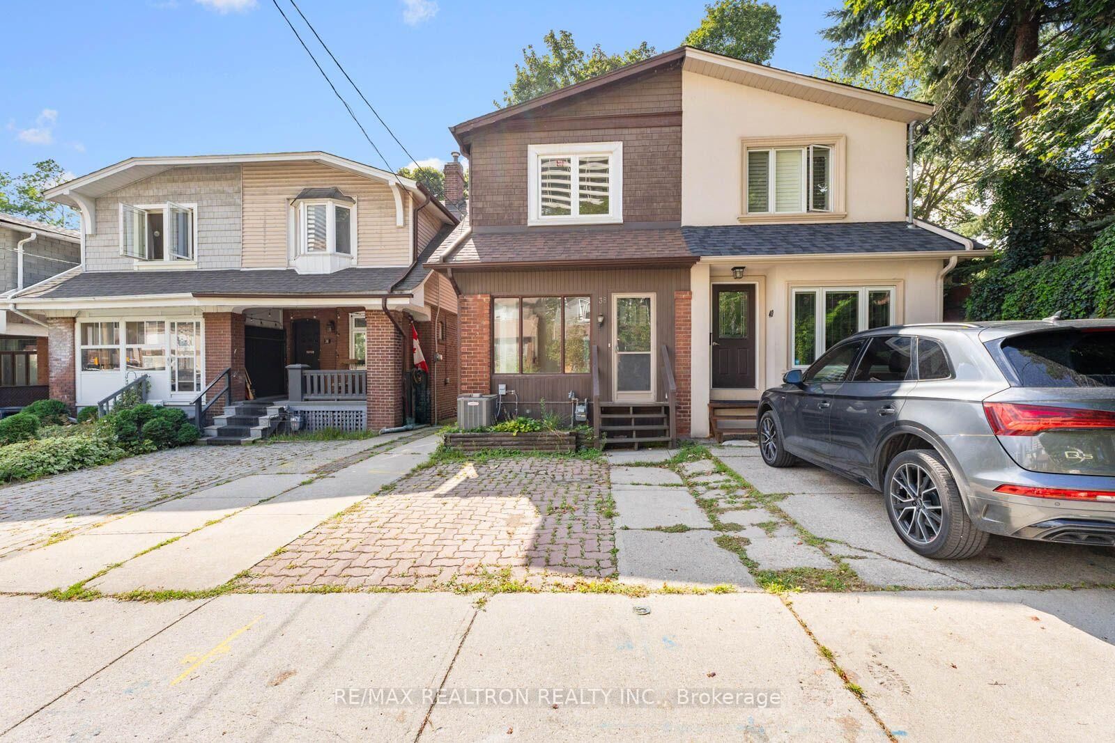 Property Photo:  38 Henning Avenue  ON M4R 1X7 