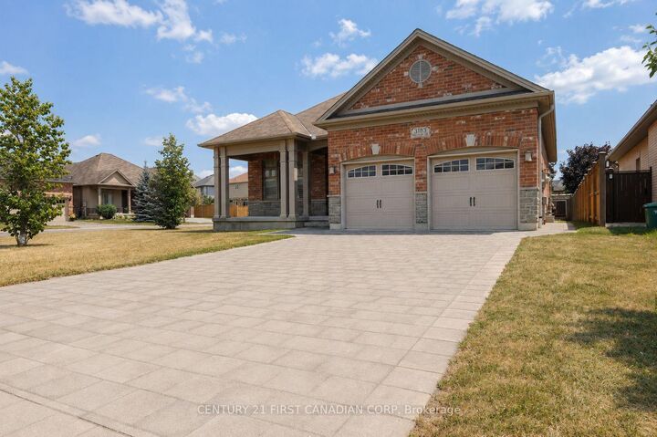Property Photo:  3183 Pincombe Drive  ON N6L 0B4 
