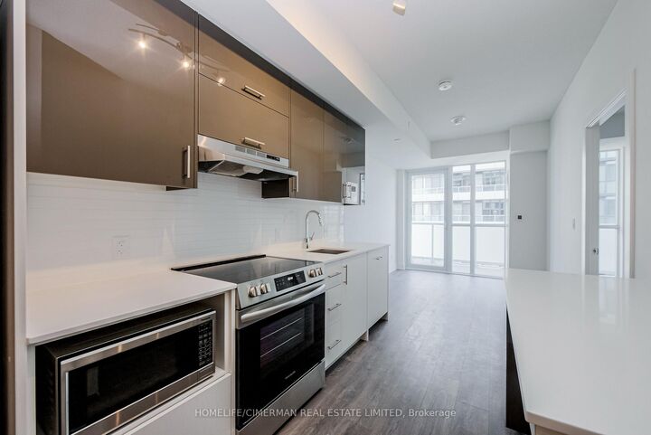 Property Photo: 188 Fairview Mall Drive 1816 ON M2J 0H7