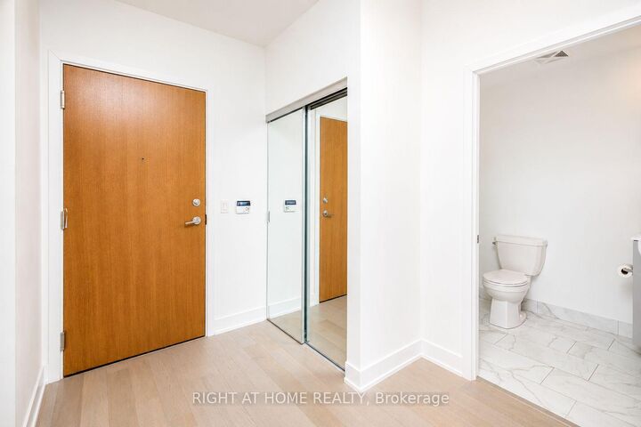 Property Photo: 20 Shore Breeze Drive Lph02b ON M8V 1A1
