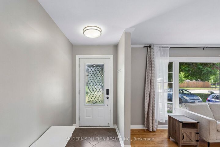 Property Photo:  61 Godfrey Drive  ON N5V 2E8 