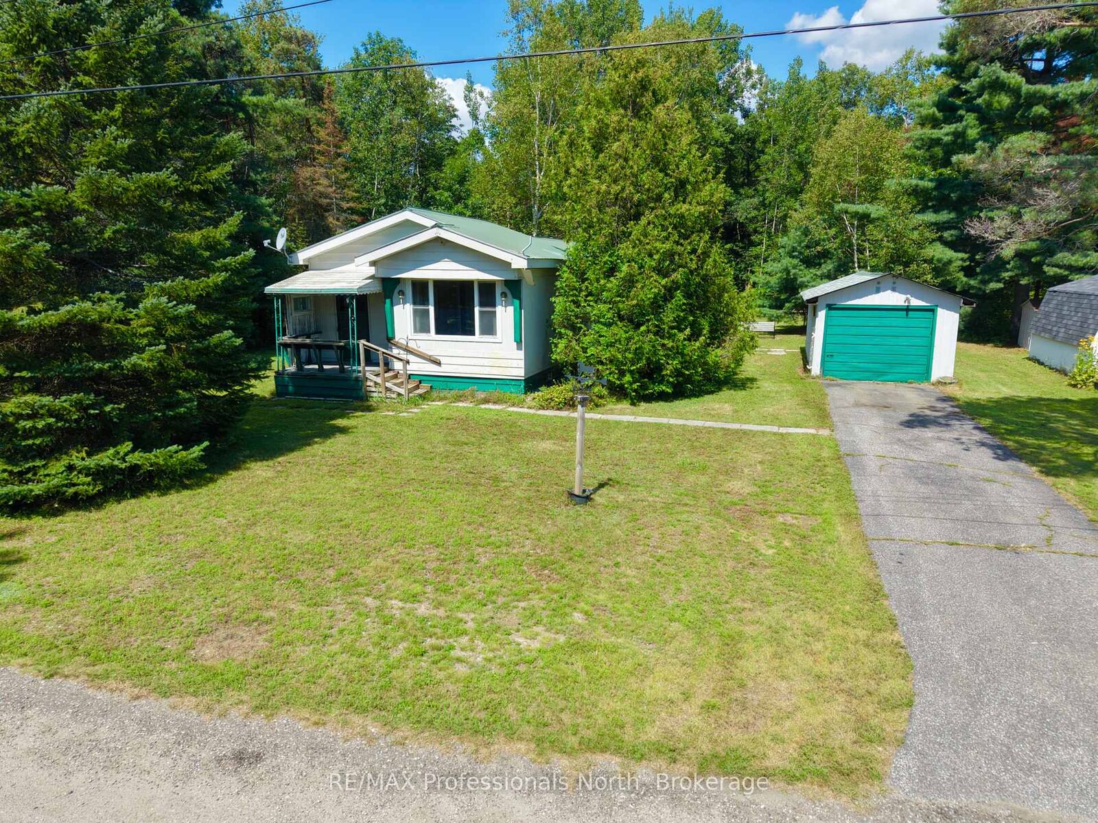 Property Photo:  1053 Seventh Lane  ON K0M 2K0 
