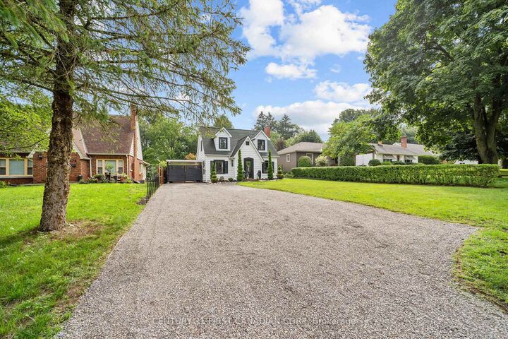 Property Photo:  378 Byron Boulevard  ON N6K 2L7 