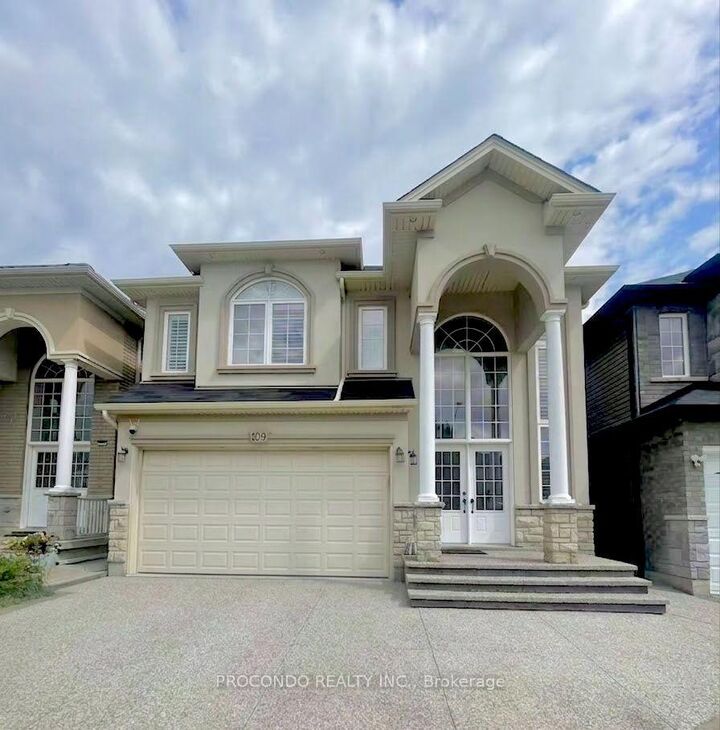109 Chartwell Circle — photo 1