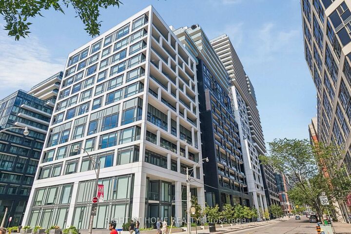 60 Princess Street 447 — photo 1