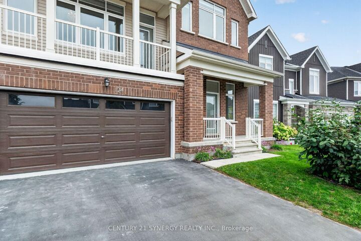 Property Photo:  124 Des Aubrais Crescent  ON K1W 1H2 