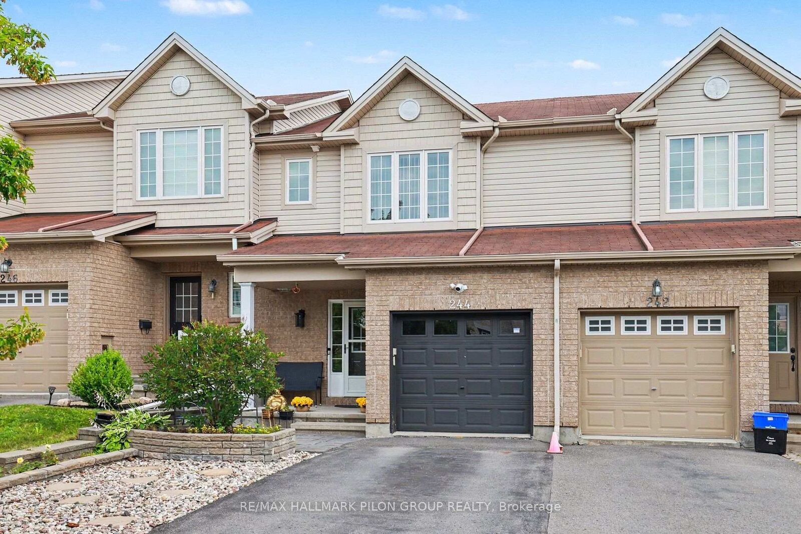 Property Photo:  244 Rolling Meadow Crescent  ON K1W 0A8 
